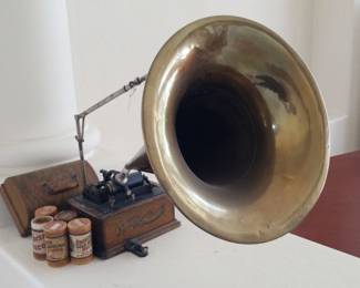 Antique Edison Standard Phonograph With Cover