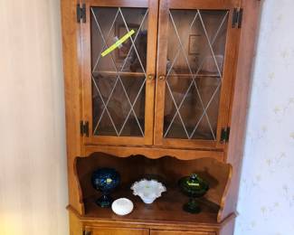 Ethan Allen corner piece