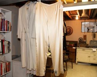 0058Some Hightlights Wheaton Estate Sale