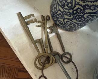 Vintage Keys