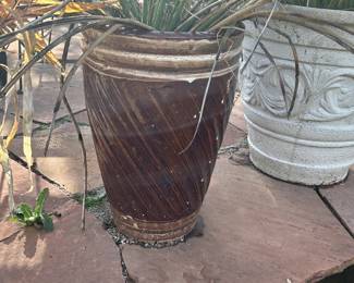 Large pots and planters