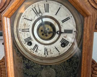 Vintage Ingraham Gingerbread Counter clock,  Works!