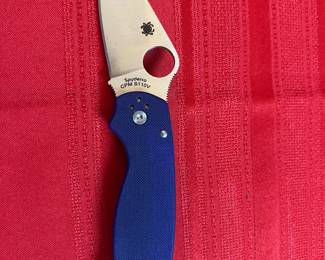 Spyderco Para 3. S110V 