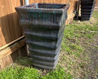 Large pots and planters