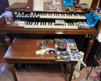 1953 Hammond Spinet Organ with all paperwork