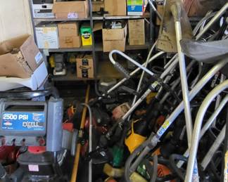 Lawn mowers and many parts