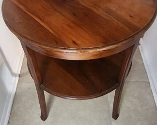 Stickley Round Table $400
