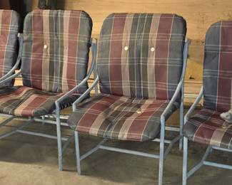 4 Patio Chairs