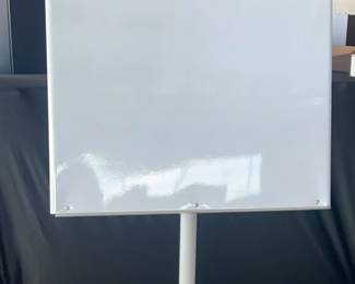 PA119Adjustable Rolling Presentation Board