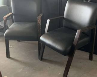 PA212MCM Easy Chairs