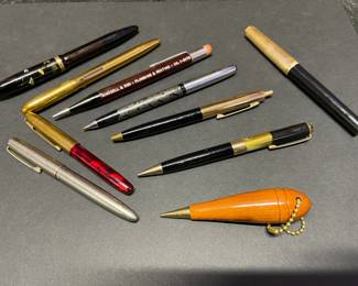 Pen Lot