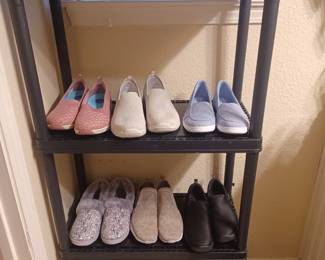 Ladies Shoes size 8.5 - 9