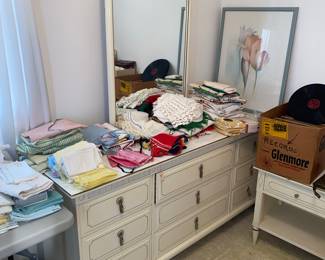 Assorted linen and bedding