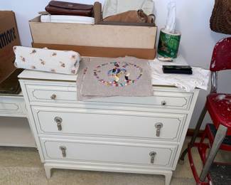 American of Martinsville dresser