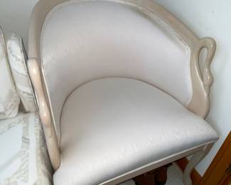 Gooseneck arm chair with upholstery