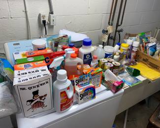 Assorted cleaning supplies 