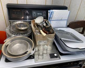 Kitchen and cookware 