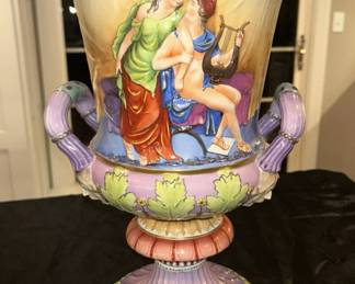 Antique Italian Capodimonte Porcelain Sculpture Cabinet Urn Early 20th  Century