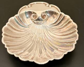 Gorgeous antique sterling silver shell dish