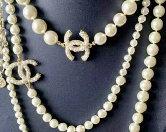 CHANEL Pearl Necklace 100th Anniversary Limited Edition