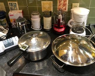 Belgique wok with lid, Presto pressure cooker, knife sharpener, coffee grinders, milk frother, Cuisinart Mini-Prep Plus, coffee maker