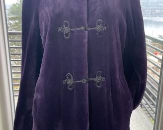 Stunning Dark Purple Dyed Fur Coat * Likely Chinchilla? Ladies Coat * No Tags * Size L Best Guess
