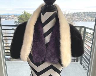 Fur Convertible Coat Collars with Box
