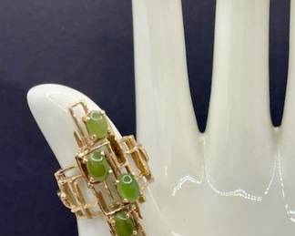 14K Yellow Gold with Jade Mid Century Design Ladies Ring * Size 6