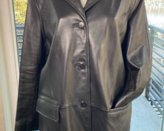 Gorgeous E Wear Ladies Black Lamb Leather Coat * 1X
