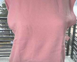 New with tag Miss Pendleton Pale Pink Sleeveless Sweater * Size L
