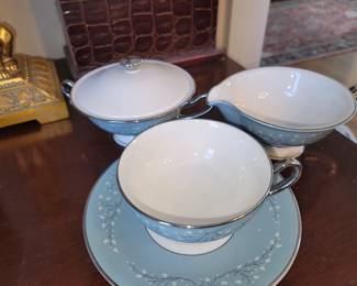 Tea service set