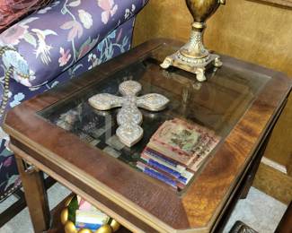 End & side tables