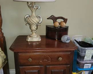 Keller Nightchests