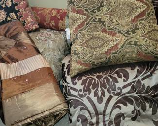 Bedding, pillows