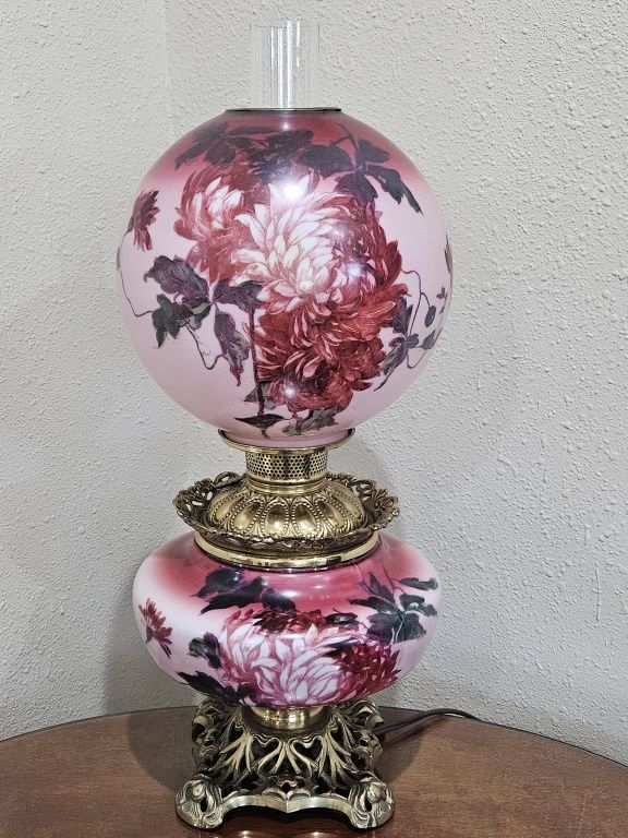 Vintage Gone With the Wind Victorian Parlor Lamp