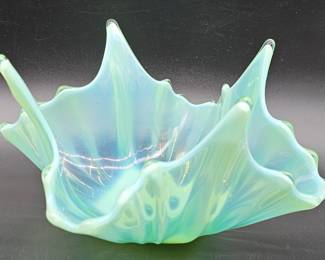 Vintage Opalescent Green Art Glass Bowl