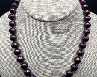 Purple Pearls w/ 14KT Gold Clasp 16in