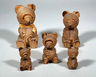 (5pc) JAPANESE WOOD CARVED BEARS | Set of 5 graduating carved wood bears in seated position - h. 6.5 x w. 3.25 x l. 3.25 in (largest)