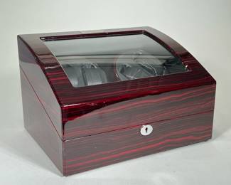 Diplomat Quad Watch Winder | 
With storage for 5 extra watches. AC/battery powered with dual direction rotation. - h. 8.5 x l. 12.5 x d. 10.5 in