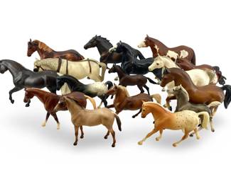 17pc Breyer Horse Collection