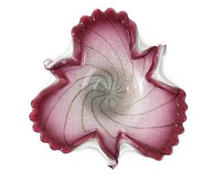 Magnificent Murano Venetian Pink Art Glass Bowl