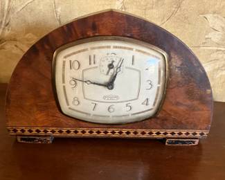 Antique Art Deco Ingraham alarm clock, working