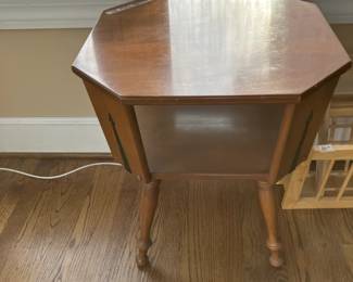 Ethan Allen Baumritter table