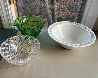 Rogaska cut crystal 8" bowl, green bowl w/ ruffles edge, Metlox large 13" bowl "Navajo"