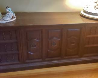 1970's Zenith Stereo Consol