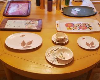 Mid-Century Dishware