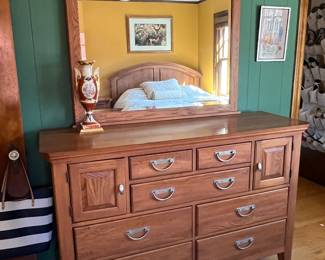 dresser with mirror!