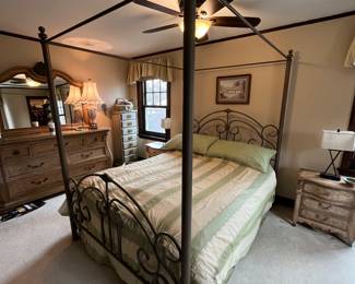 Metal canopy bed frame