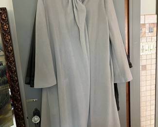 Women's clothing size small to large