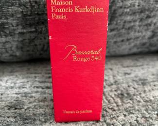 Baccarat Ronge 540 perfume